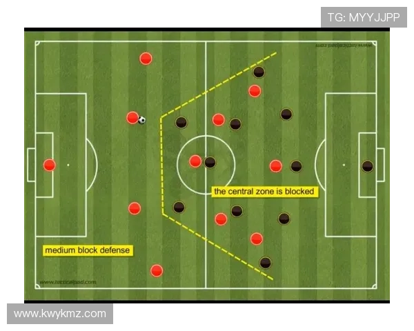 重庆乒乓球队中路突破打法的深度解析与战术应用探讨